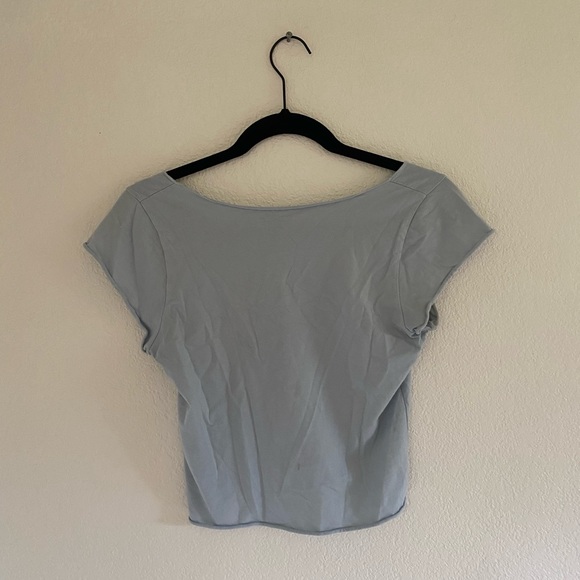 Brandy Melville Gina Cinched T-Shirt - Picture 2 of 2